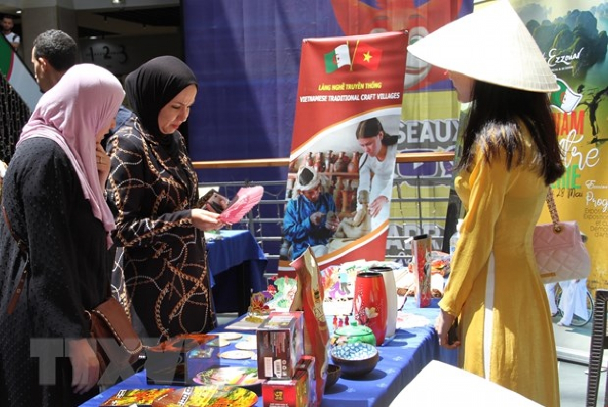 Vietnamese goods displayed in Algerian market